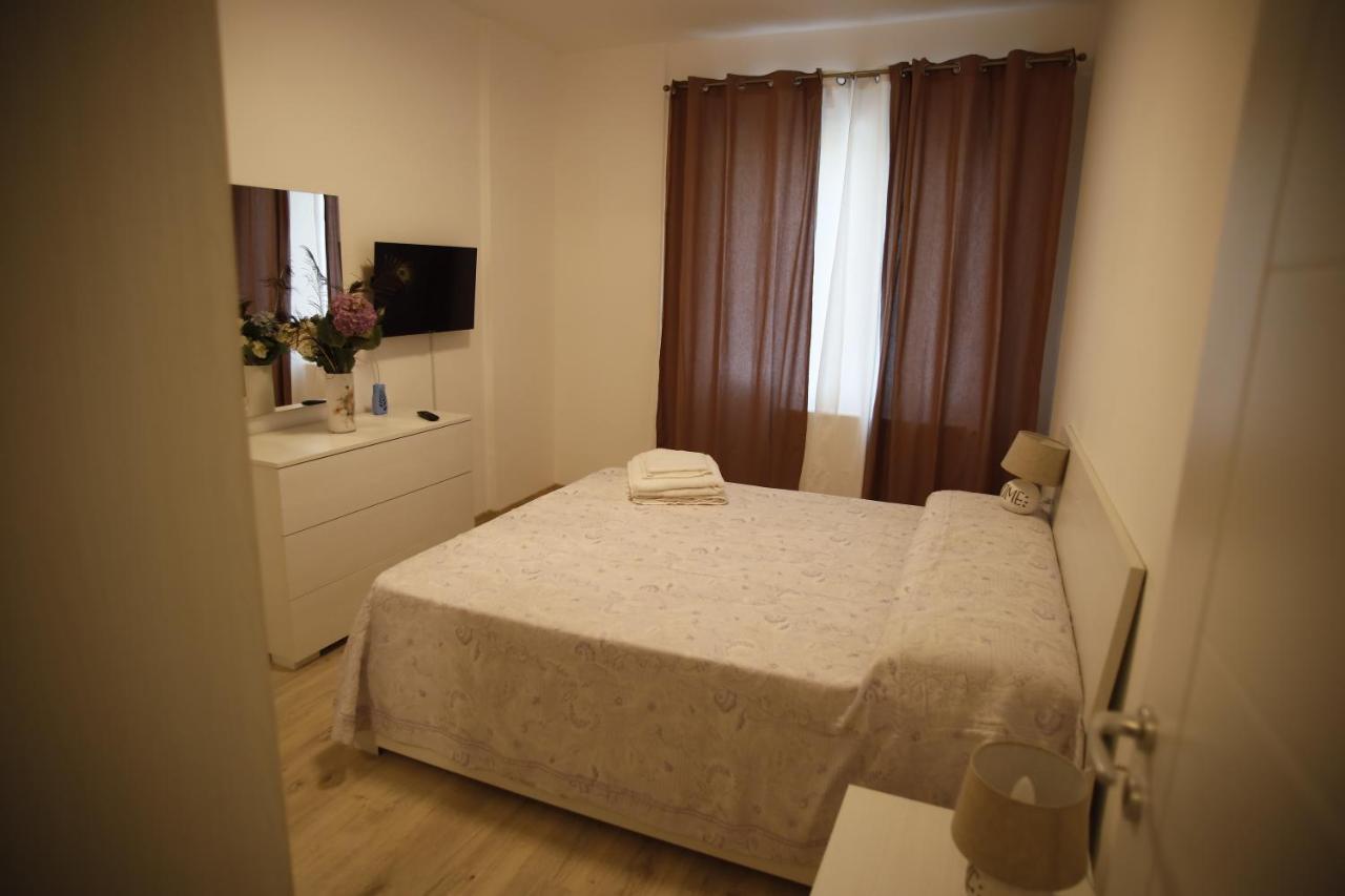Lar Apartment Focşani Eksteriør bilde